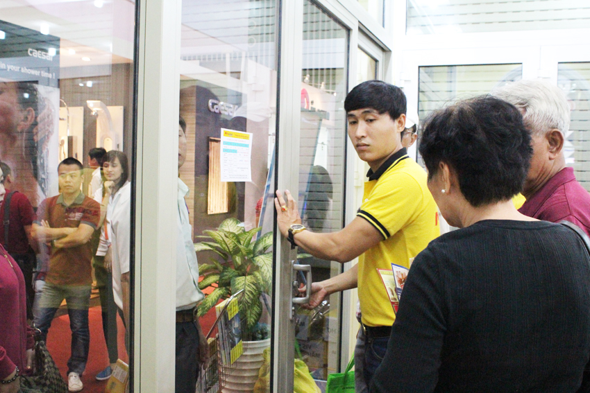 vietbuild - 06 -2015 - mitadoor